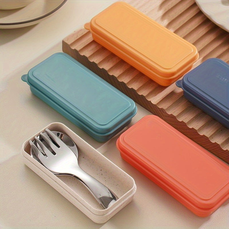 3pcs stainless steel spoon and fork set, the short-handled small round spoon can be used as an ice cream spoon or a dessert spoon, simple and durable, and it is a portable tableware set for outdoor picnics, camping and traveling.